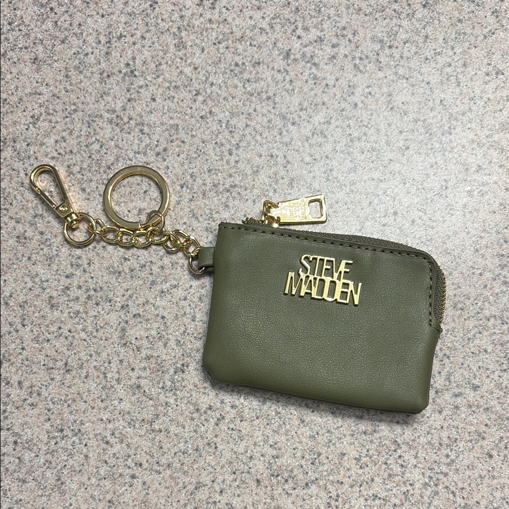 Steve Madden Olive Key & Card Holder